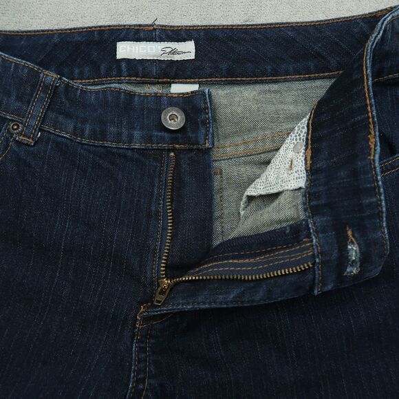 Chico's Platinum Jeans Women's 1S US-8 Short Blue Mid-Rise Boot Leg 29" Inseam - Picture 2 of 16